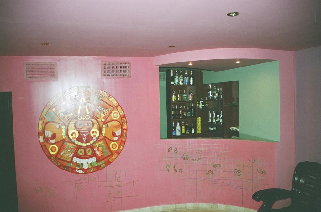 יירבאן Motel Acapulco מראה חיצוני תמונה
