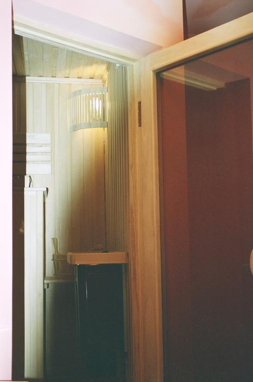 יירבאן Motel Acapulco מראה חיצוני תמונה