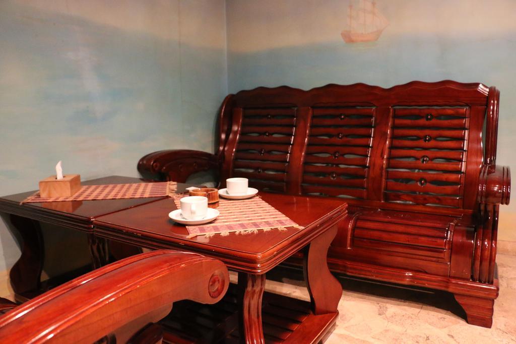 יירבאן Motel Acapulco מראה חיצוני תמונה
