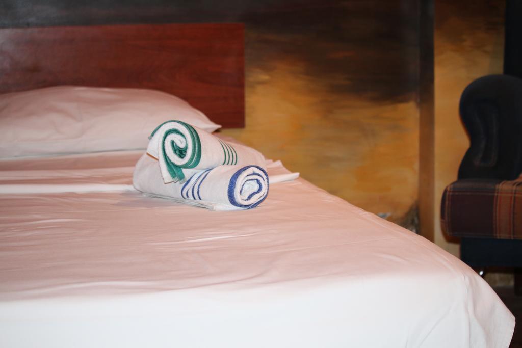 יירבאן Motel Acapulco מראה חיצוני תמונה